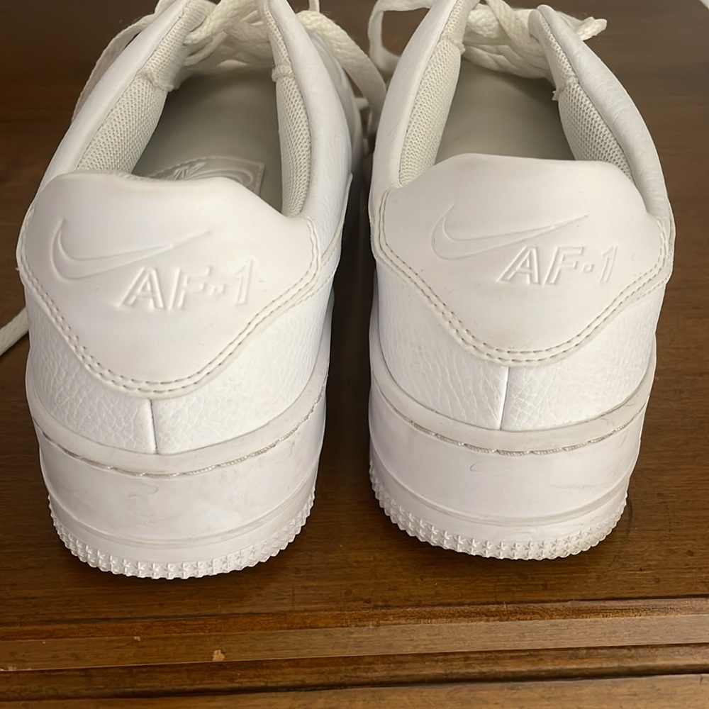 Nike SAGE WMS SZ 9 - Picture 3 of 4